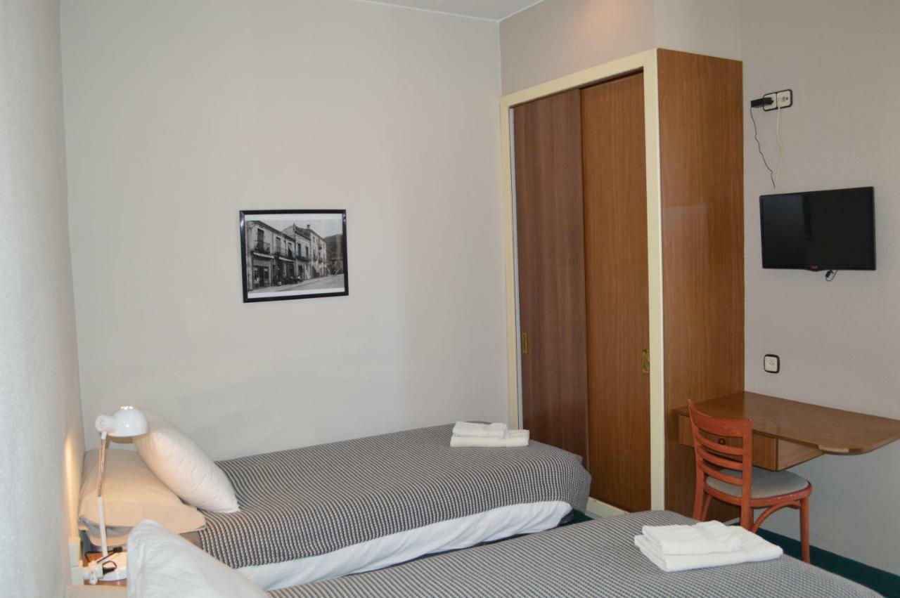 Fonda Ca La Paula Hotel Castellfollit de la Roca Kültér fotó