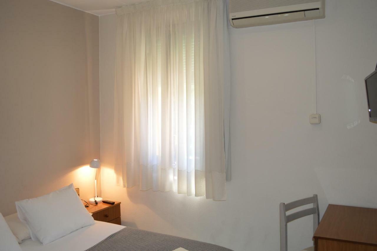Fonda Ca La Paula Hotel Castellfollit de la Roca Kültér fotó